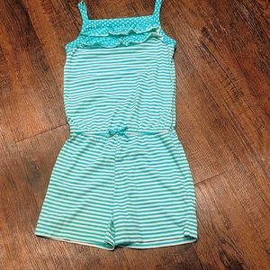 Super cute childs romper